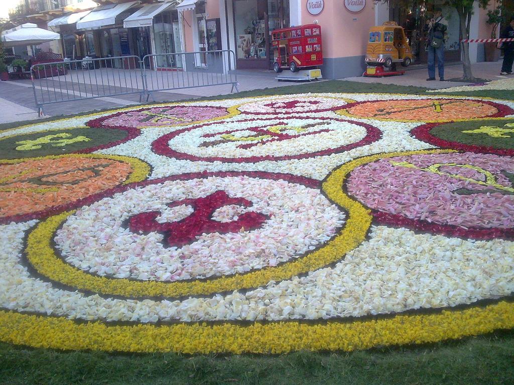 Hotel Miramare دْيانو مارينا المظهر الخارجي الصورة